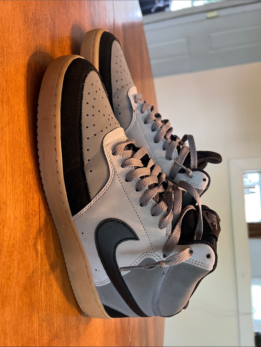 Nike Men’s Light Gray and Black Low-Top Sneakers with Gum Sole